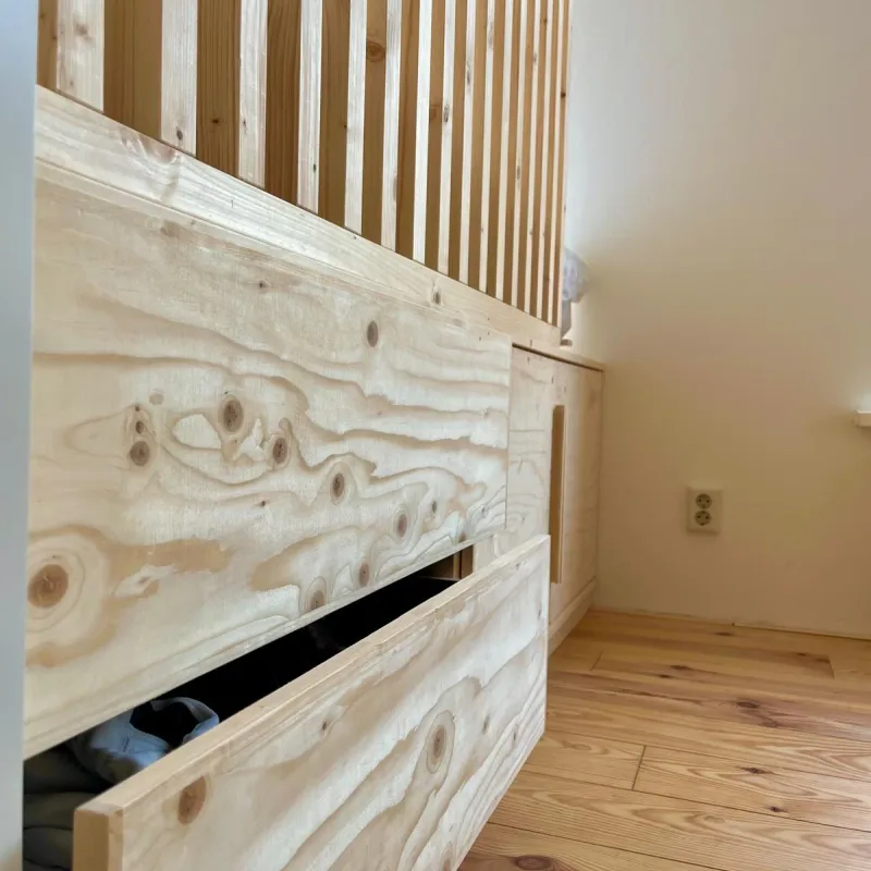 Detail shot 4 of Built-in Bed