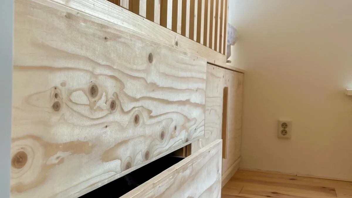 View 5 of Built-in Bed