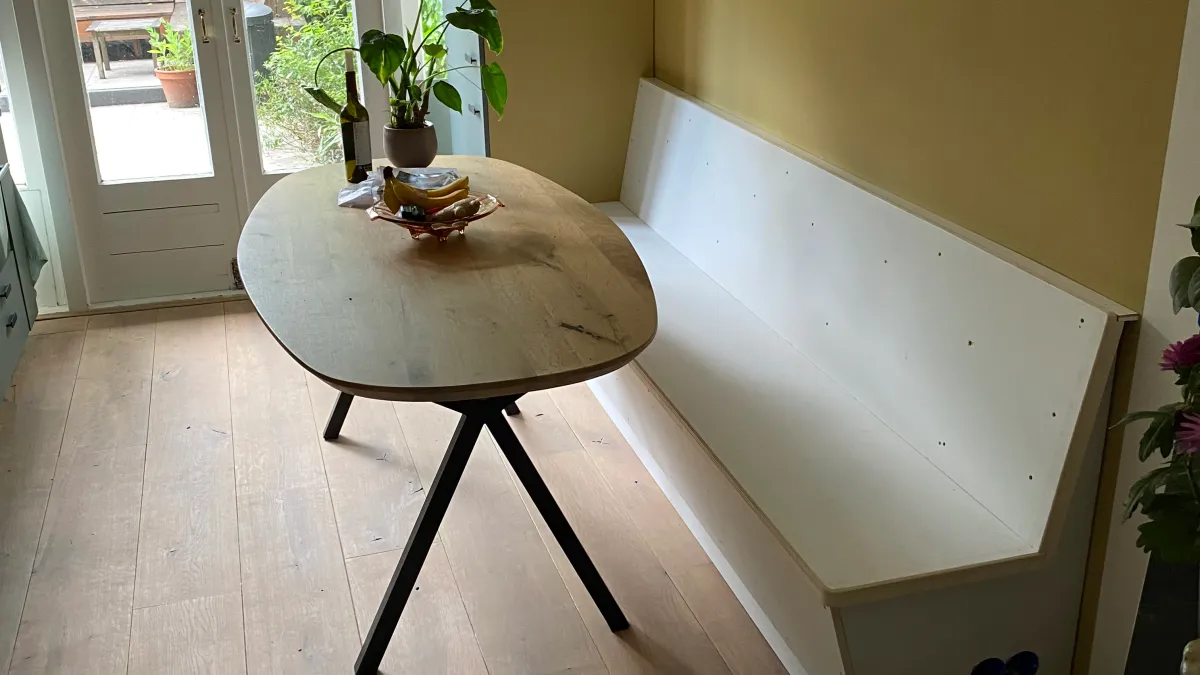 View 2 of Keuken Bank